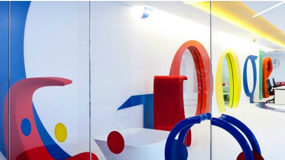 Capa da matéria Google na prática: o trabalho de um analista de finanças
